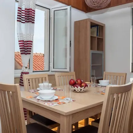 Апартаменты Apartment Old Town Karla
